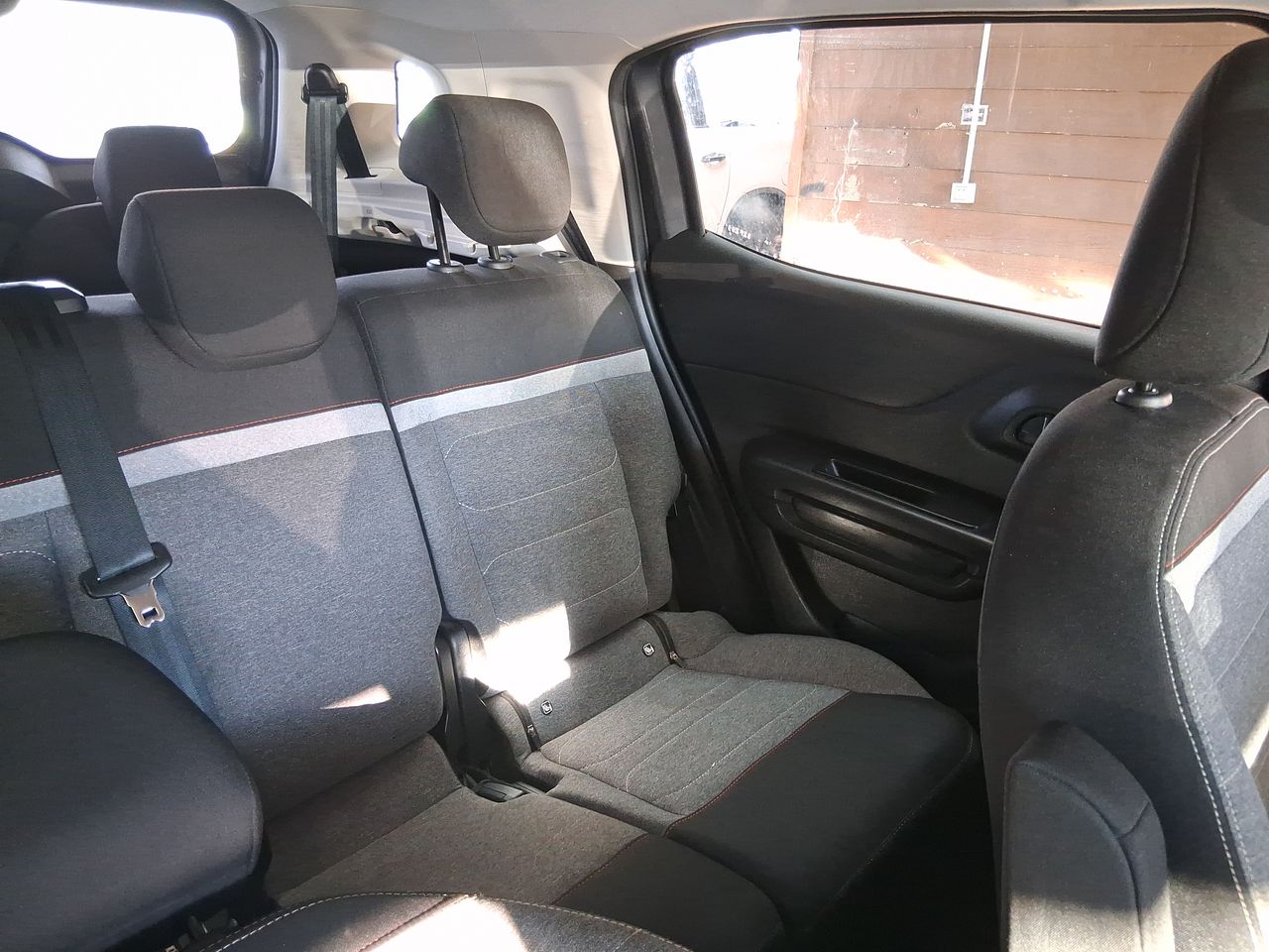 Citroën C3 Aircross — foto 5 de 29