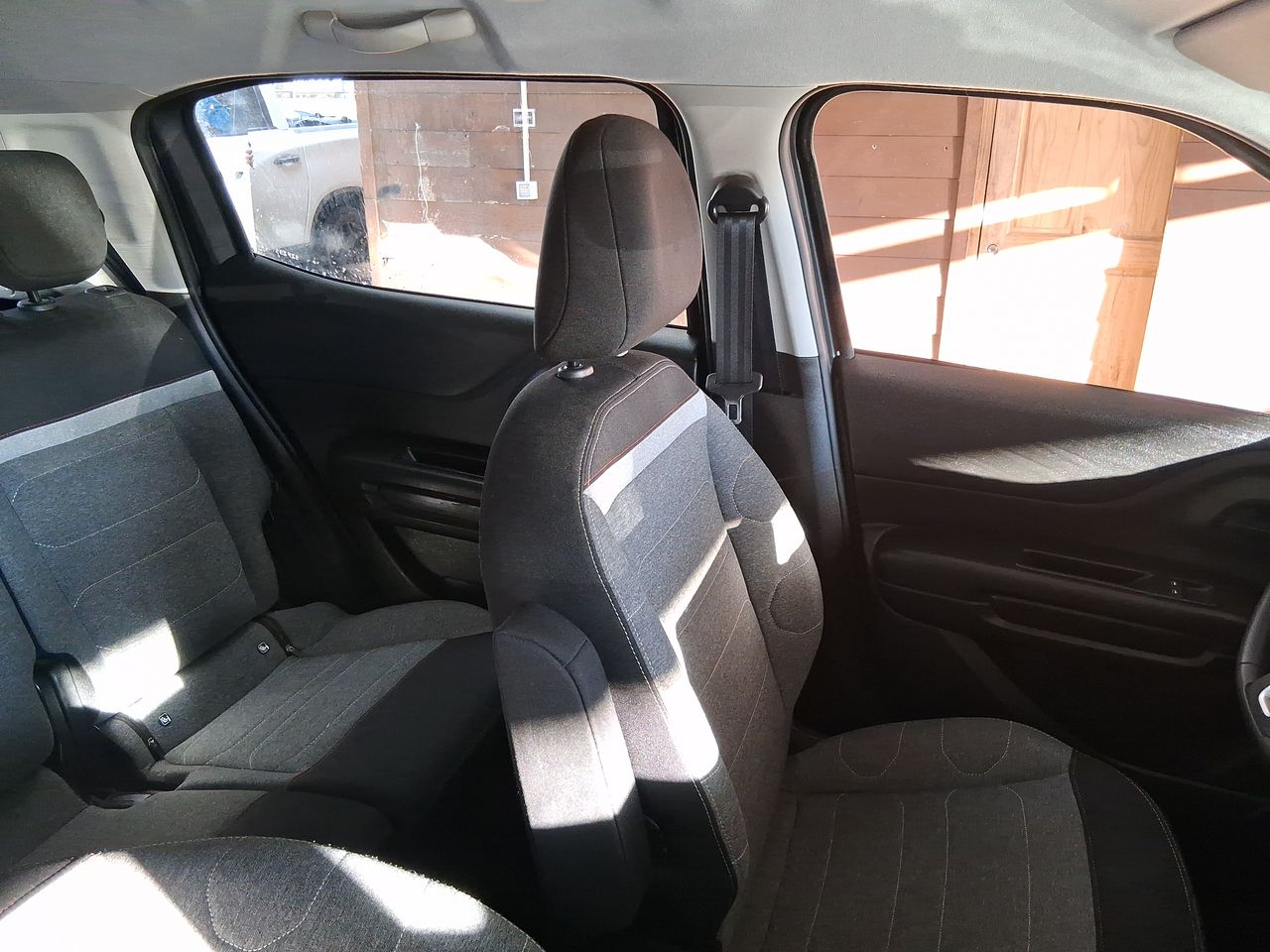Citroën C3 Aircross — foto 6 de 29
