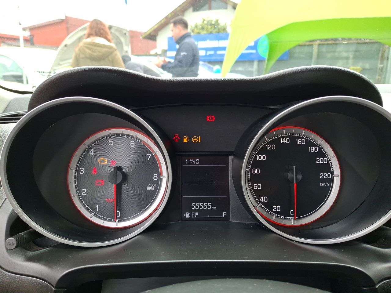SUZUKI - 18