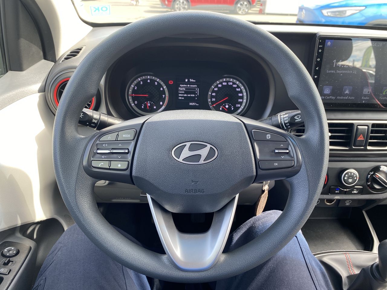 HYUNDAI - 25