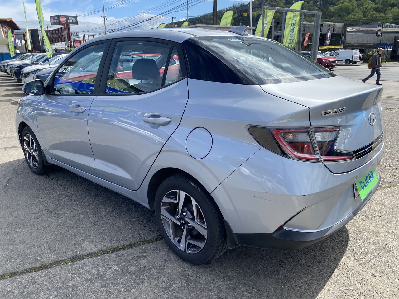 HYUNDAI - 5