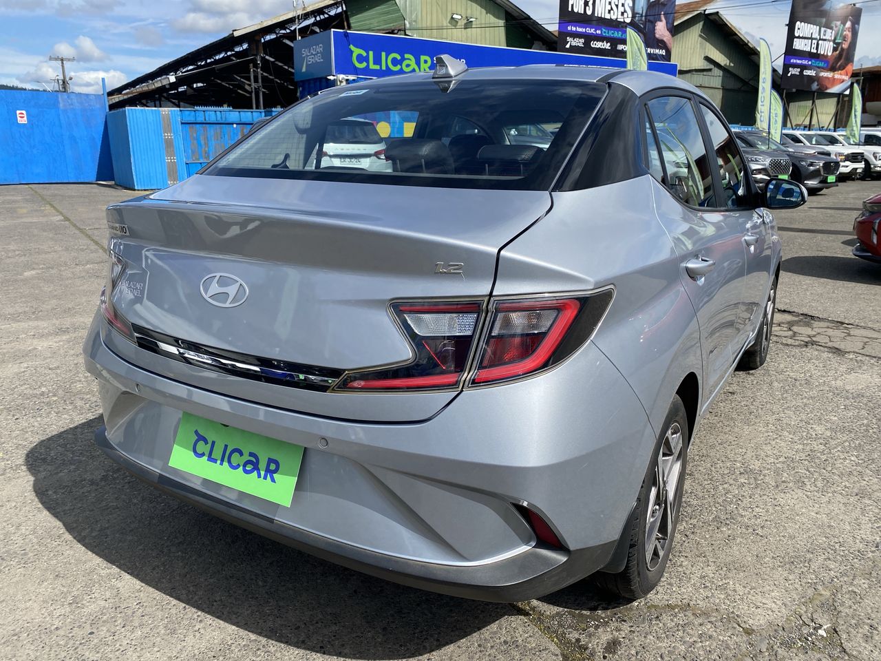 HYUNDAI - 6