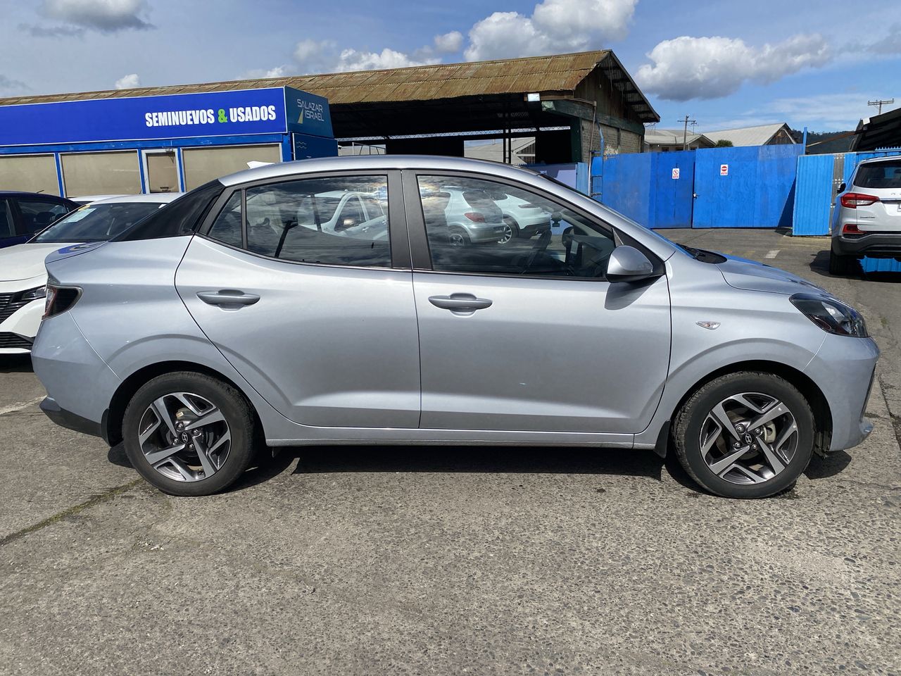 HYUNDAI - 8