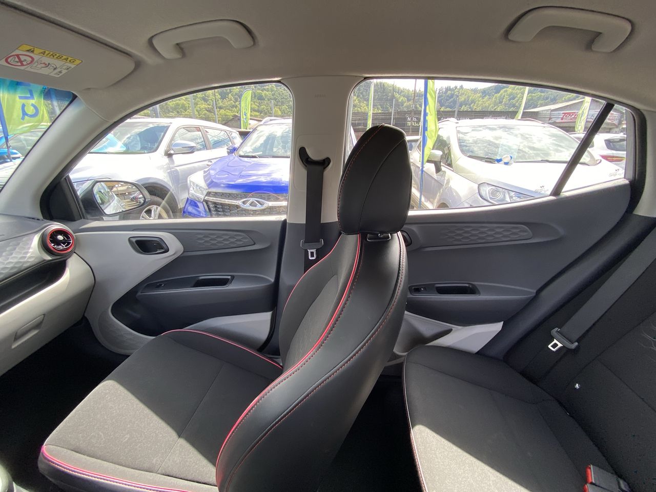 HYUNDAI - 11