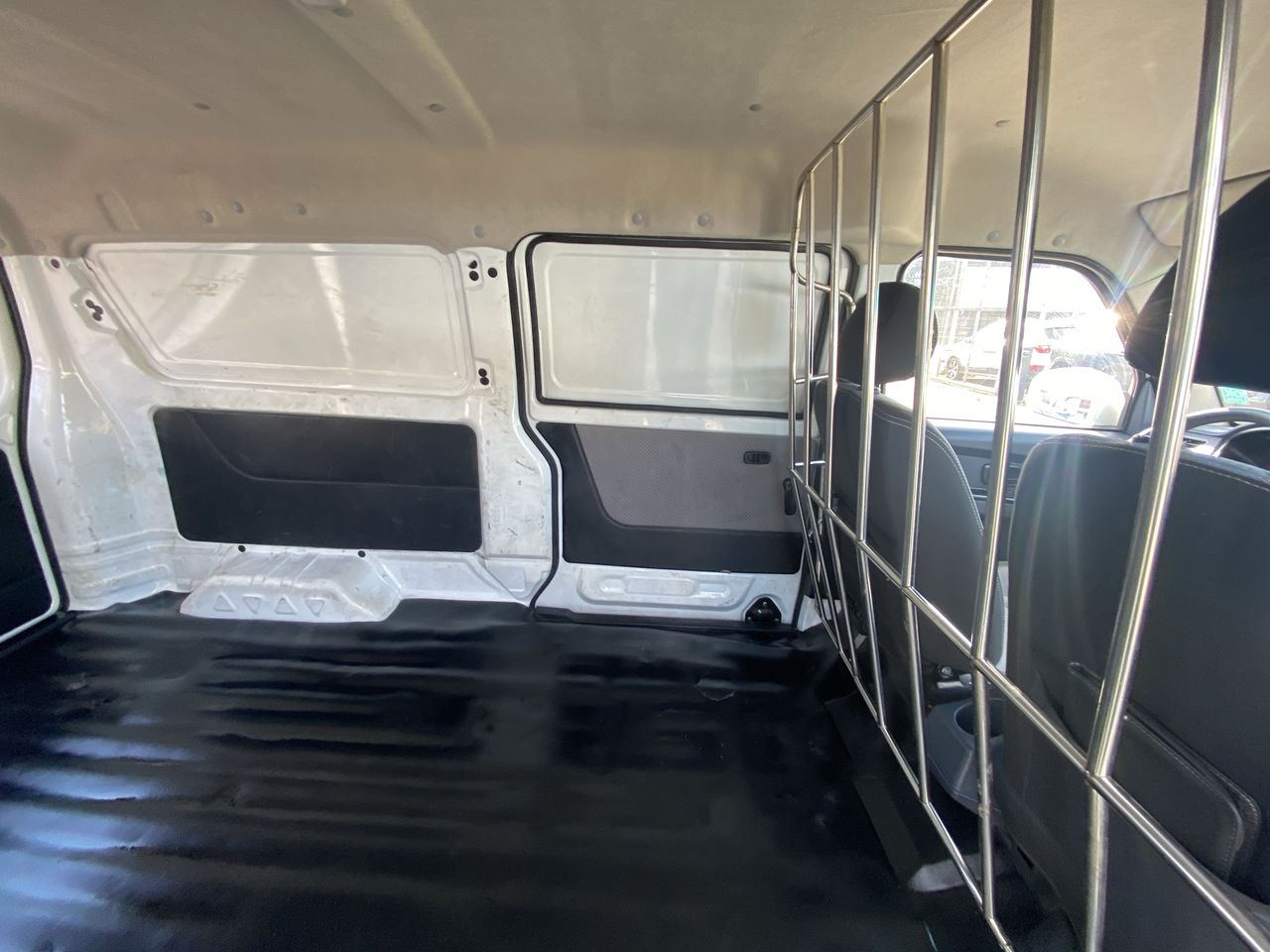 SWM X30 — foto 8 de 23
