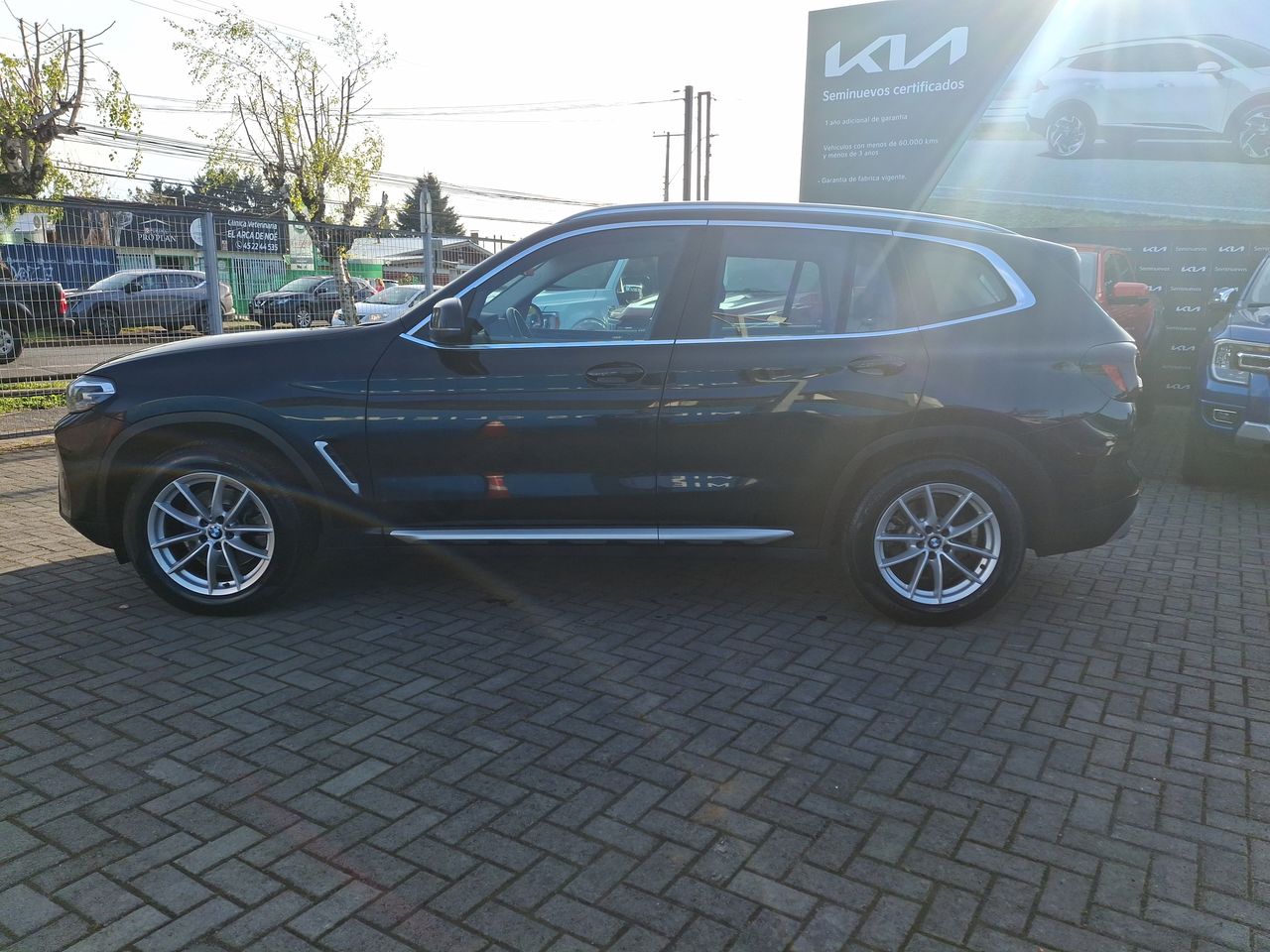 BMW - 4