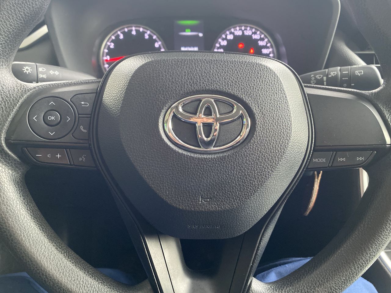 TOYOTA - 25