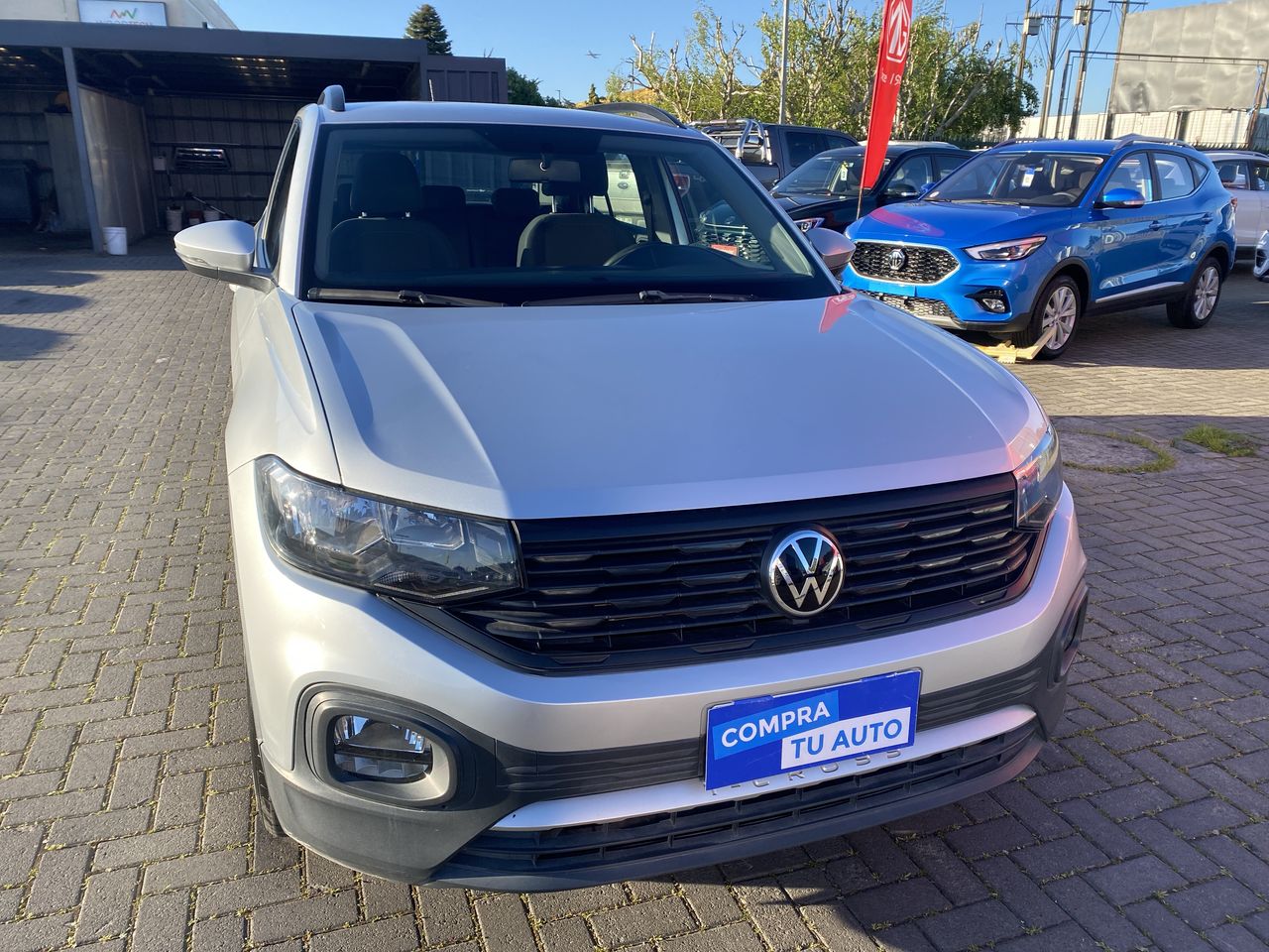 VOLKSWAGEN - 2