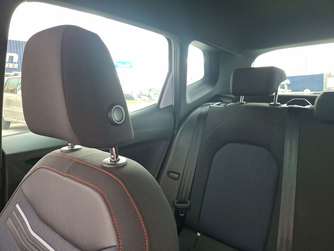 SEAT - 12