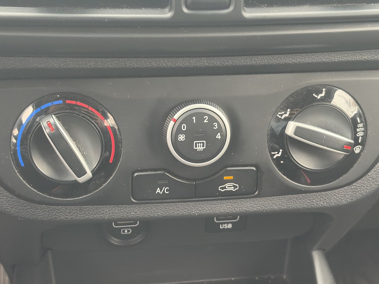 HYUNDAI - 19