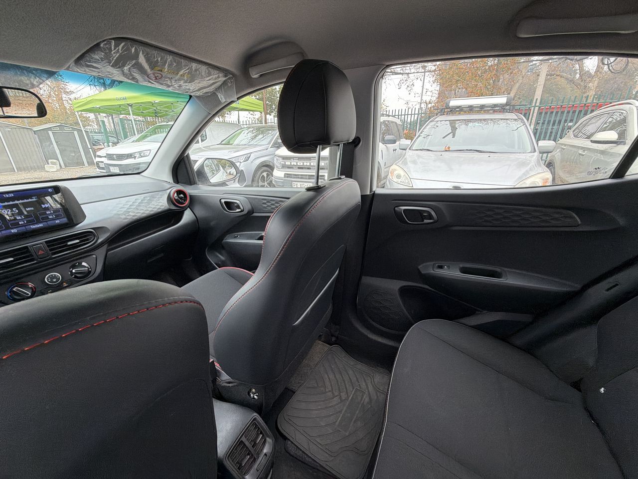 HYUNDAI - 3