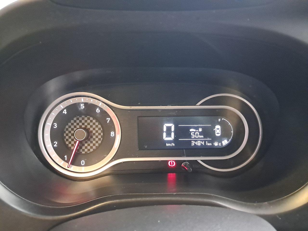 HYUNDAI - 18