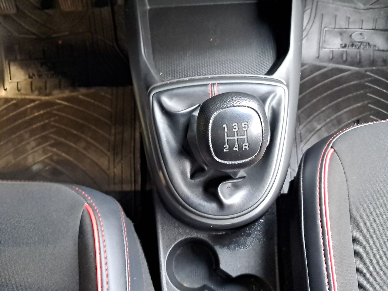 HYUNDAI - 22