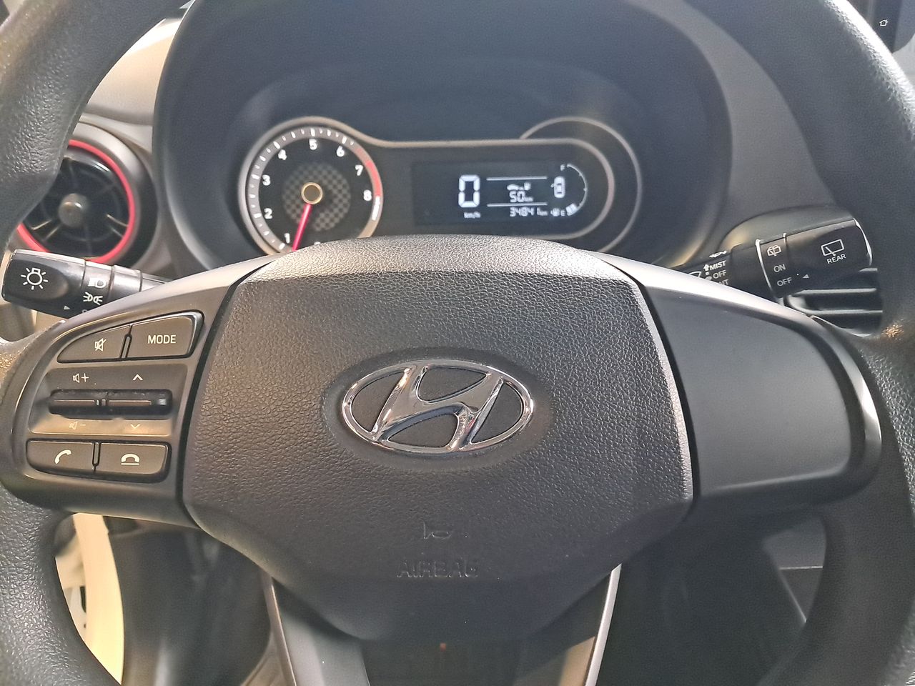 HYUNDAI - 17