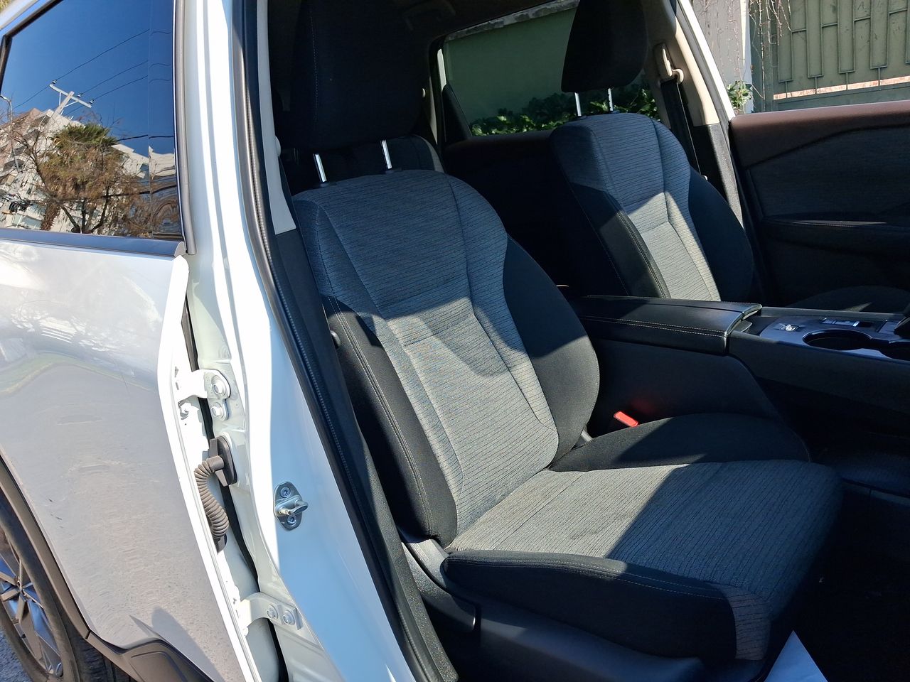 Nissan X-Trail — foto 25 de 29