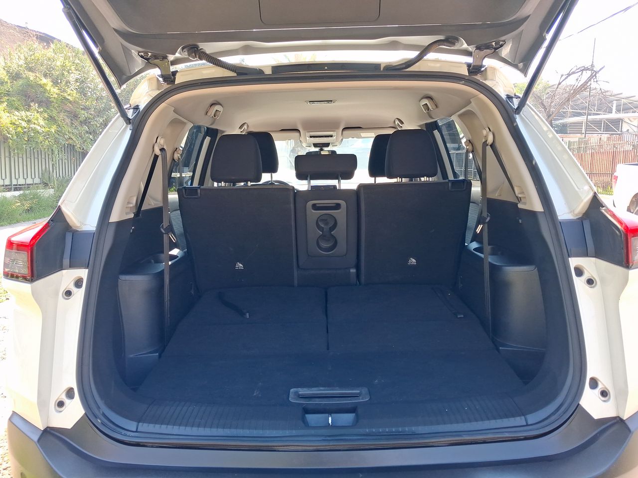 Nissan X-Trail — foto 13 de 29
