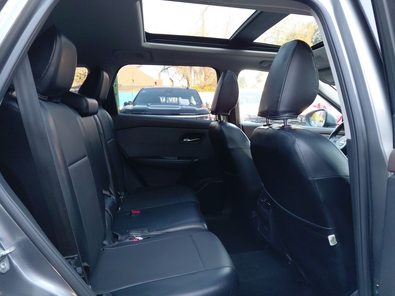 NISSAN - 3