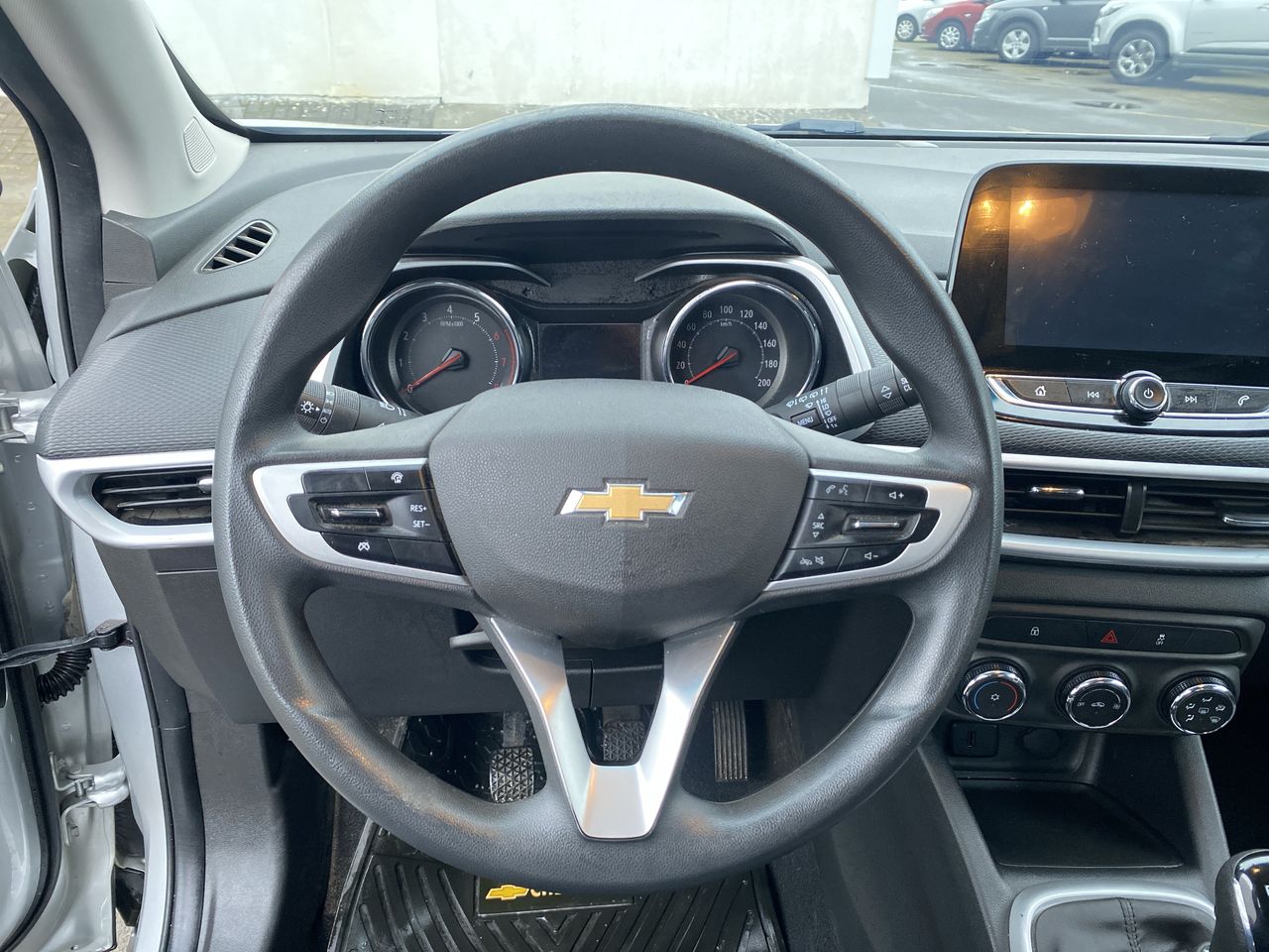 CHEVROLET - 24