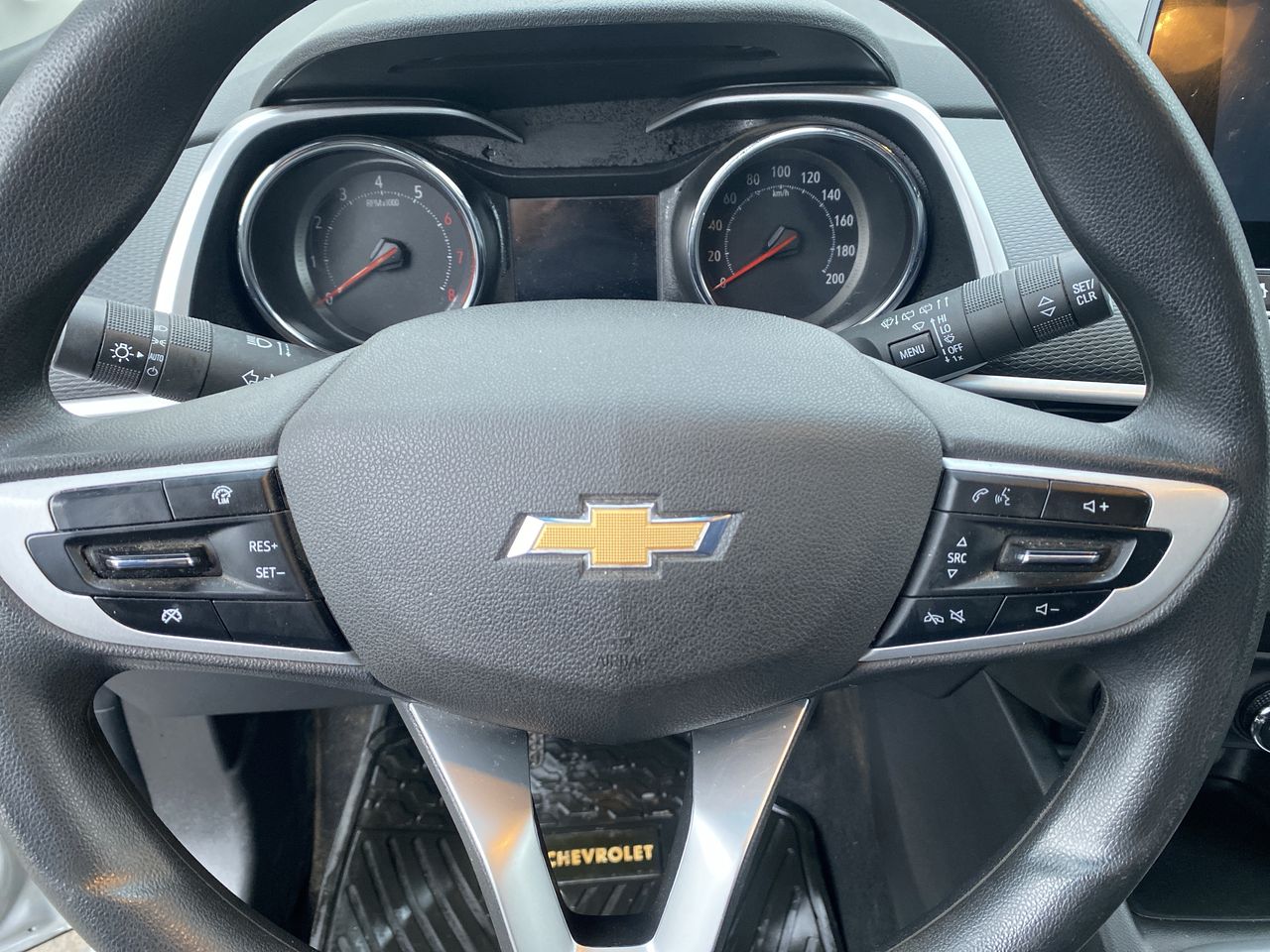 CHEVROLET - 25
