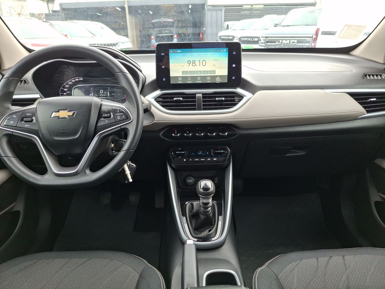 CHEVROLET - 24