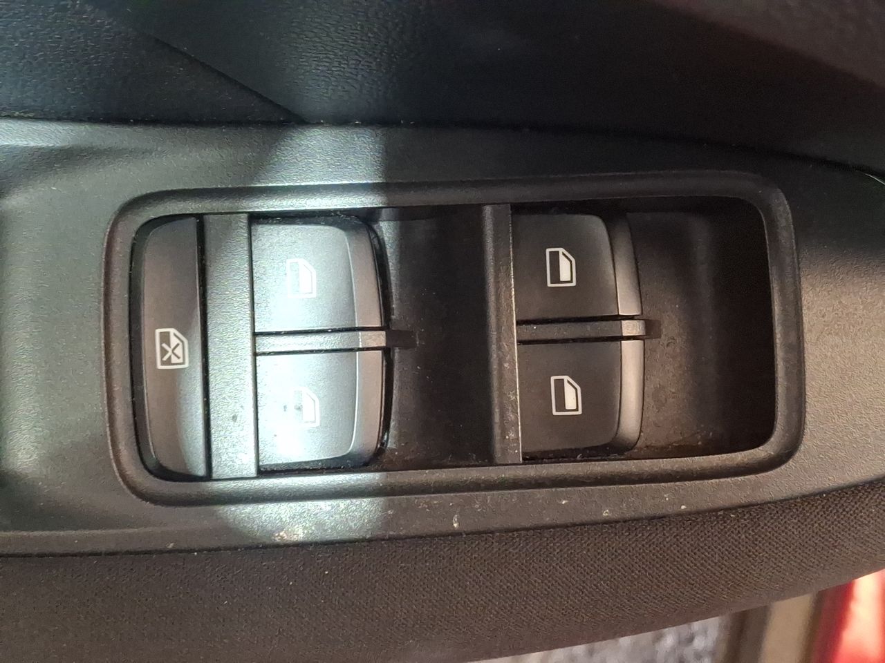 MG Zs — foto 15 de 24