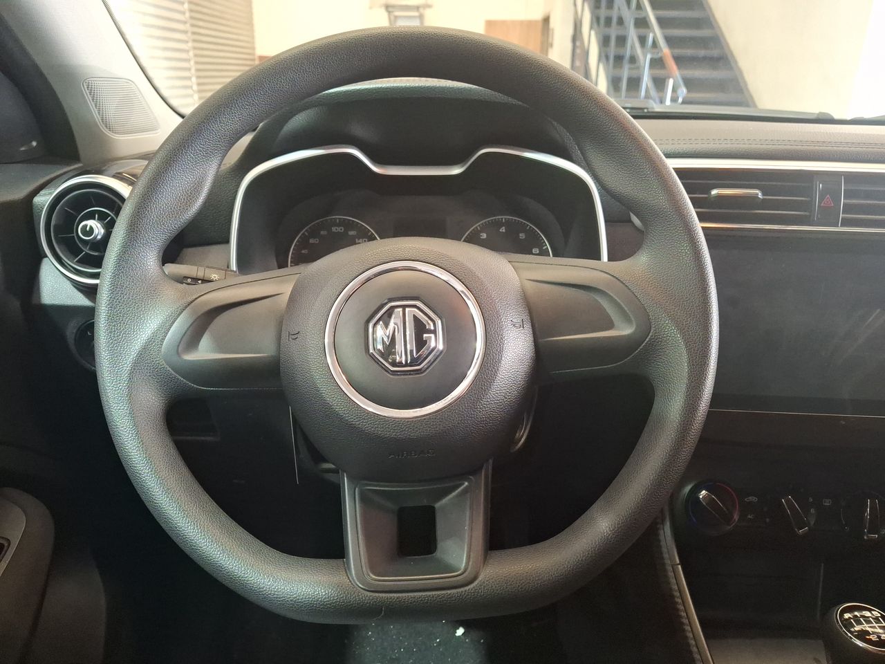 MG Zs — foto 17 de 24
