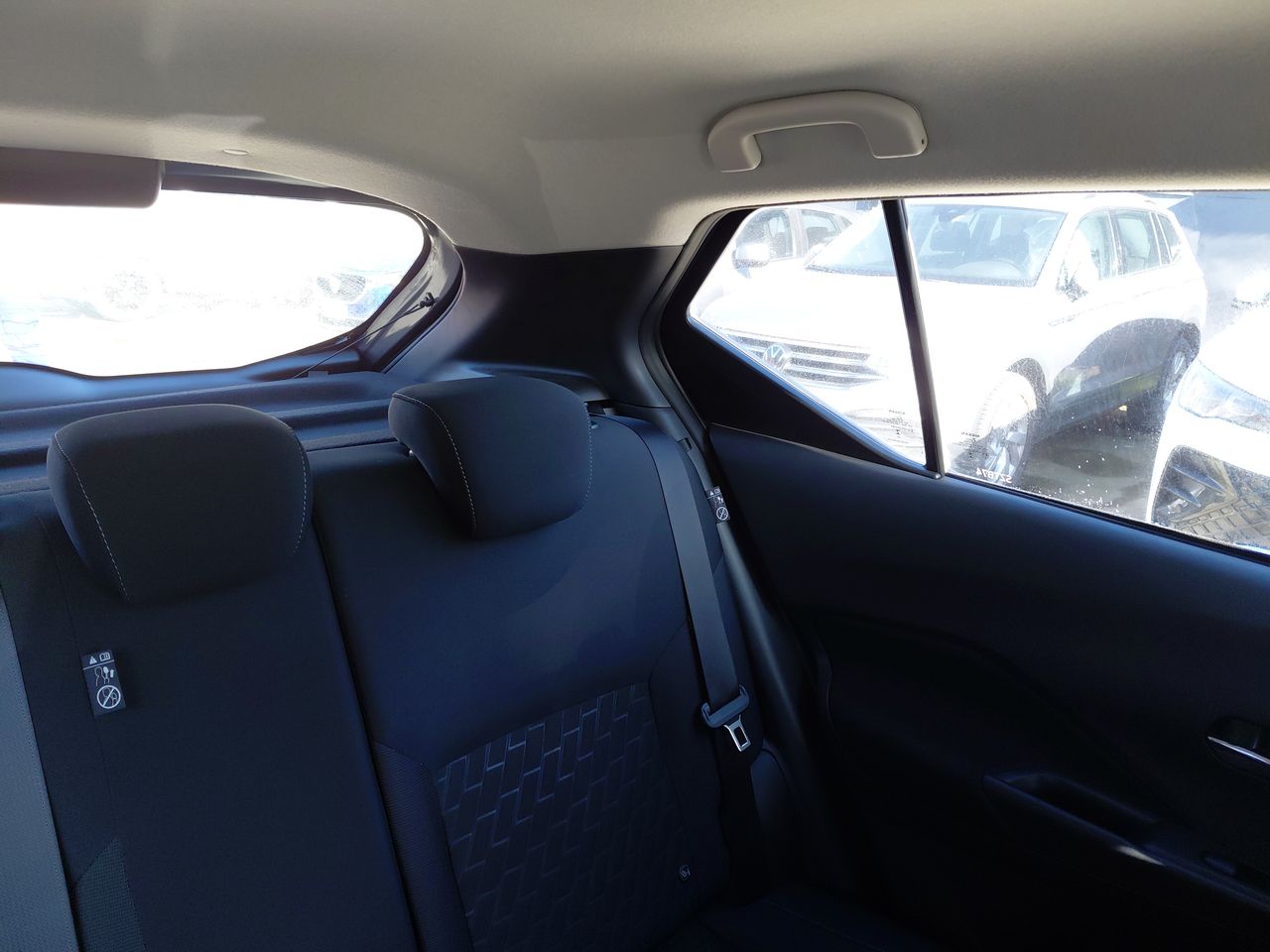 NISSAN - 6