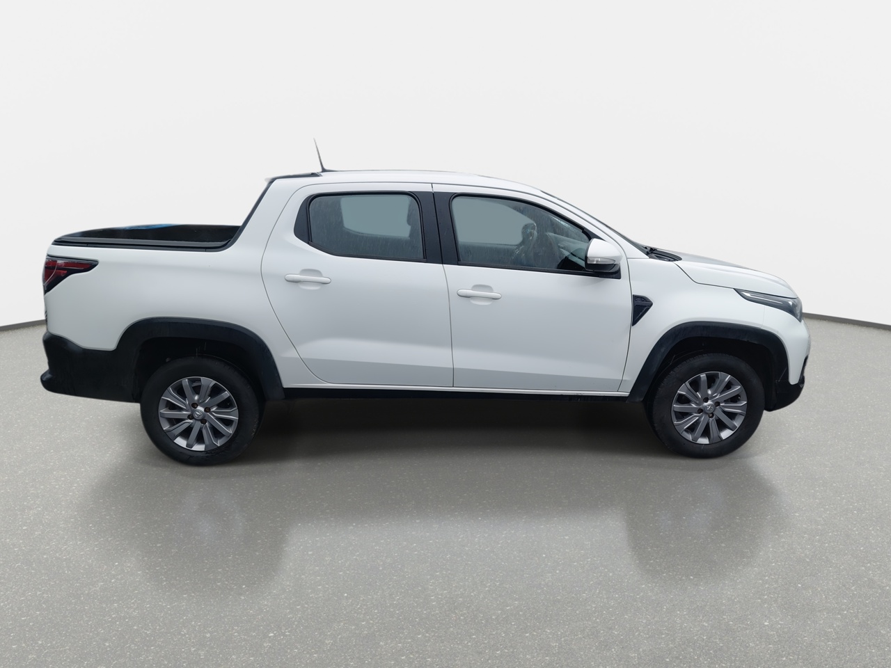 RAM 700 — foto 9 de 34
