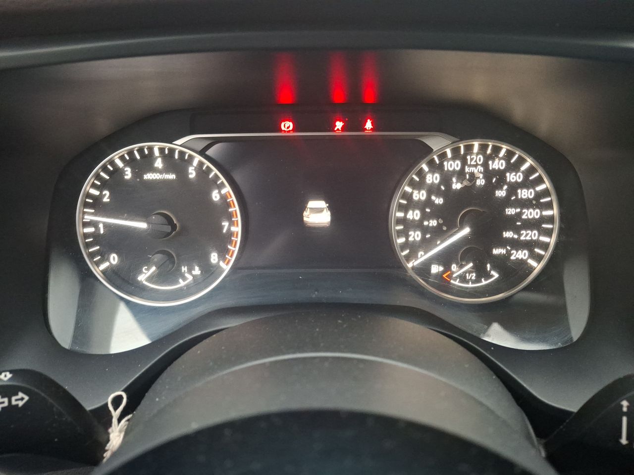 NISSAN - 18