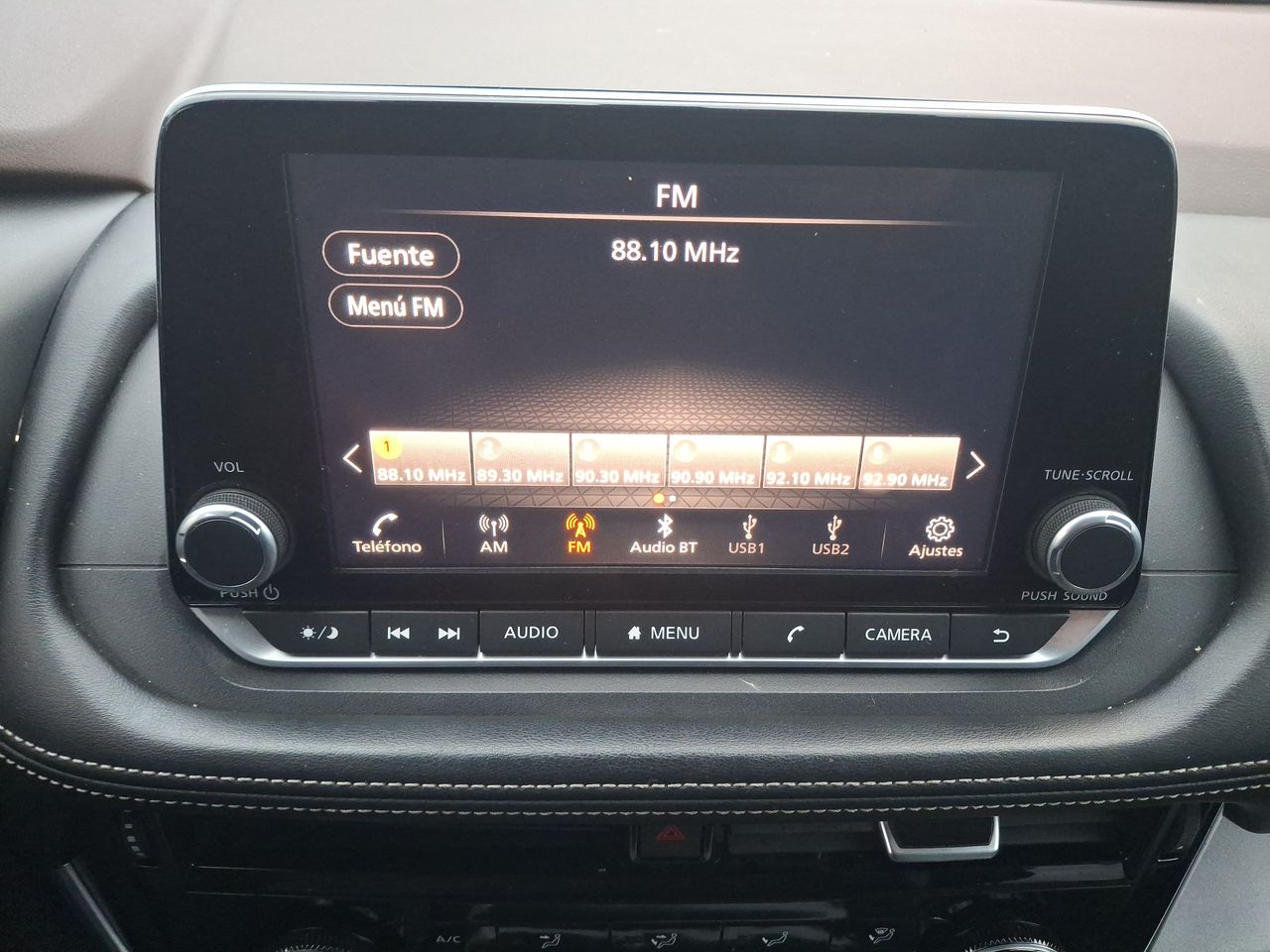 NISSAN - 19