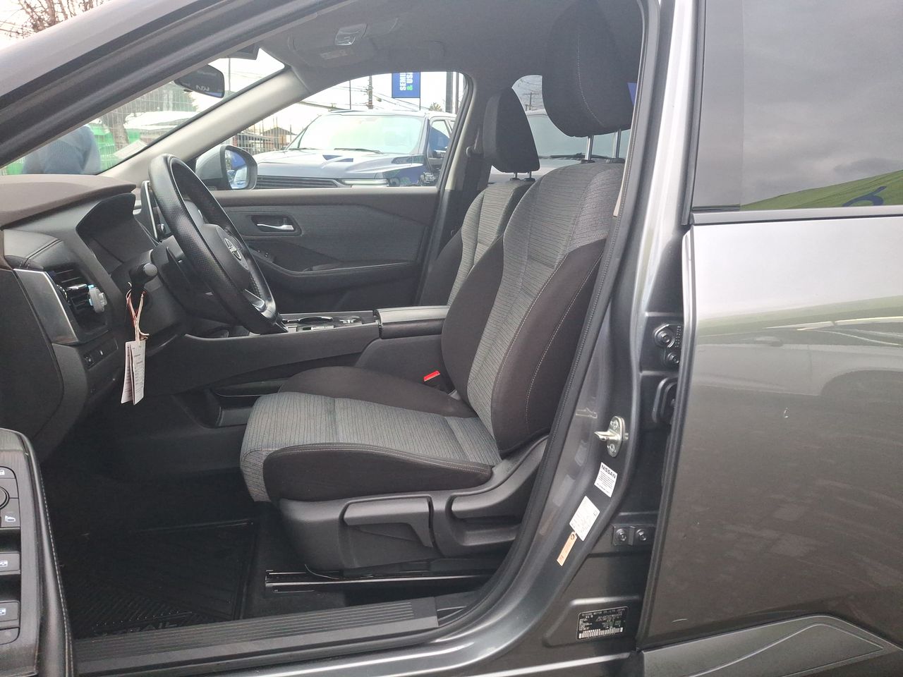 NISSAN - 15