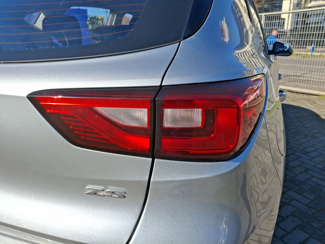 MG Zs — foto 13 de 25