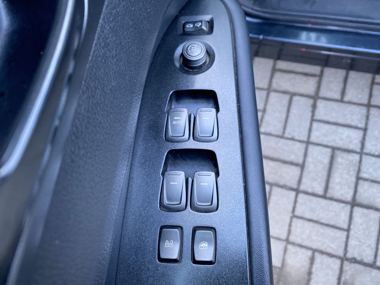 SSANGYONG - 21