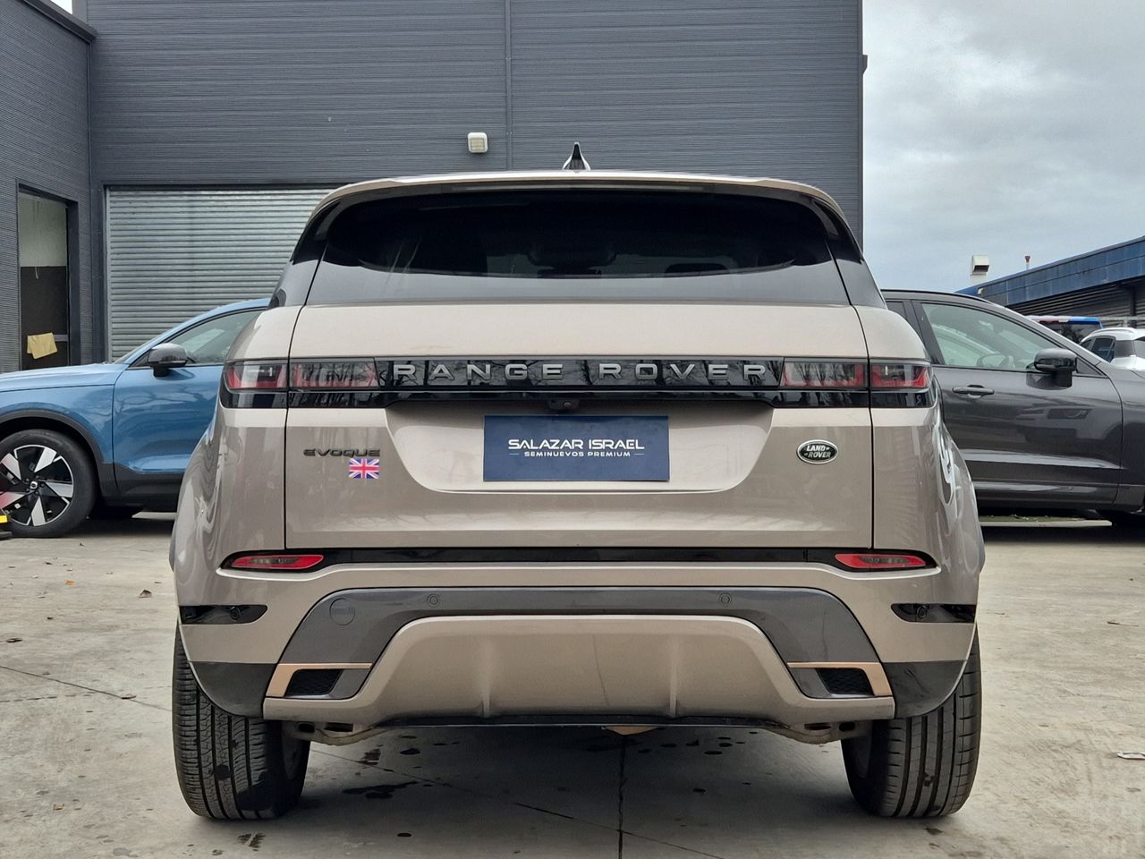 LAND ROVER - 6