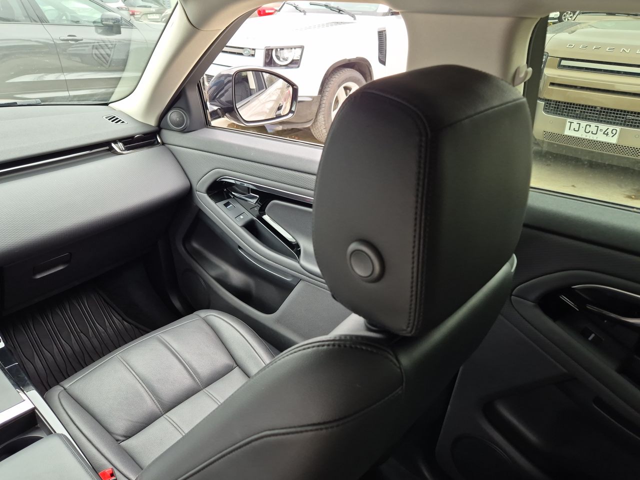 LAND ROVER - 10