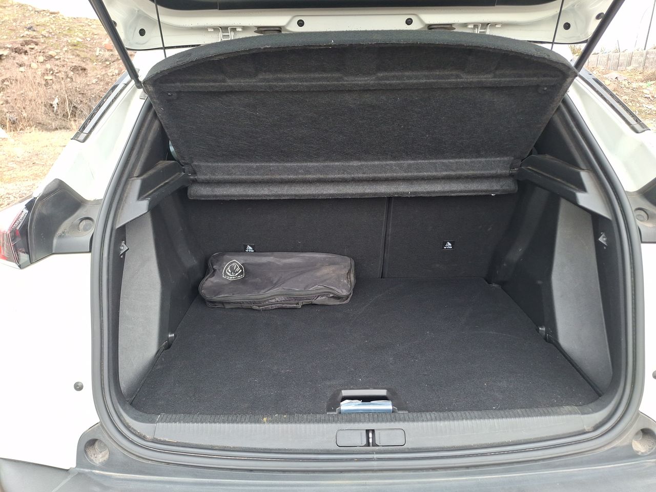 Peugeot 2008 — foto 13 de 21