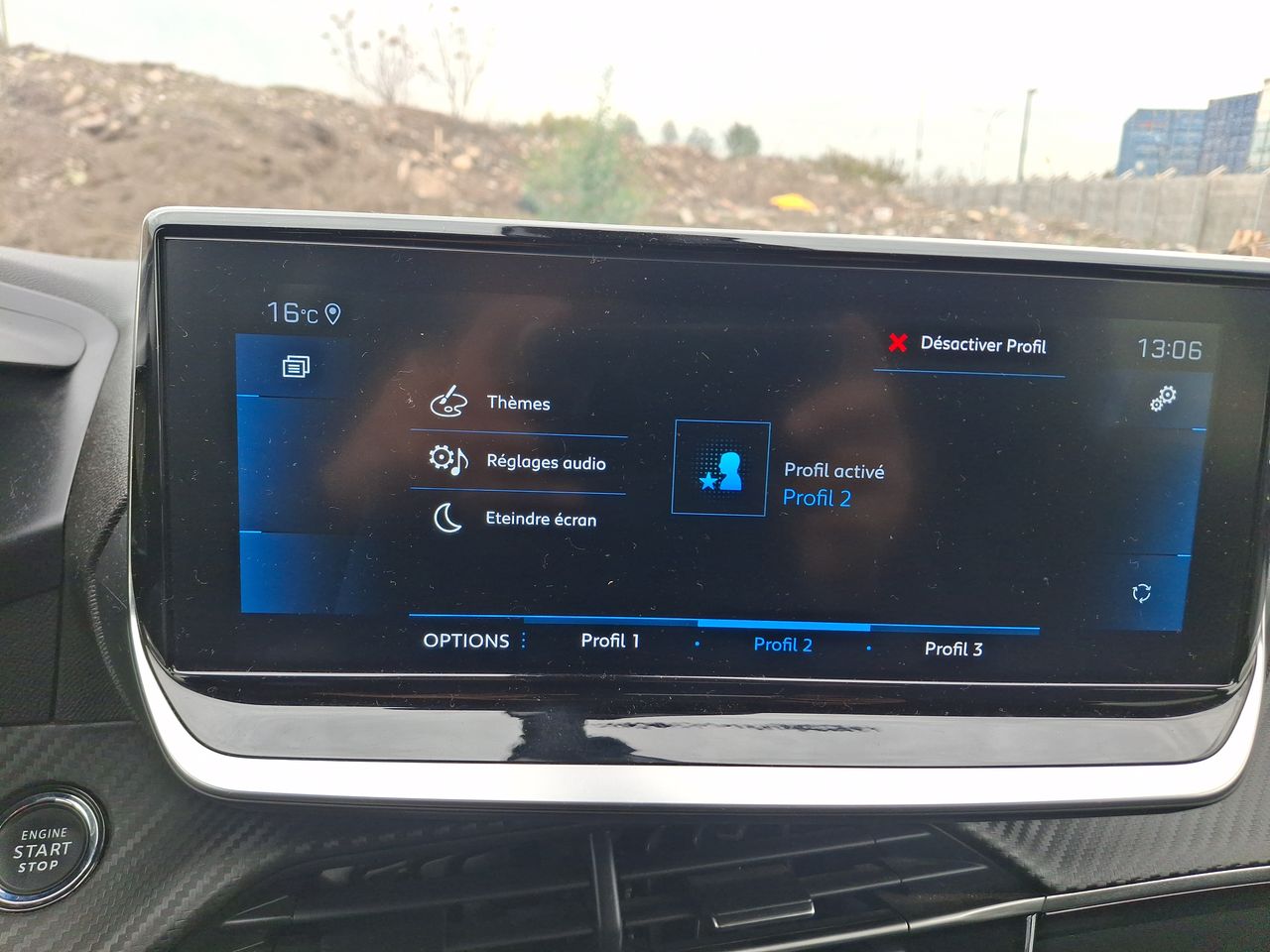 Peugeot 2008 — foto 17 de 21