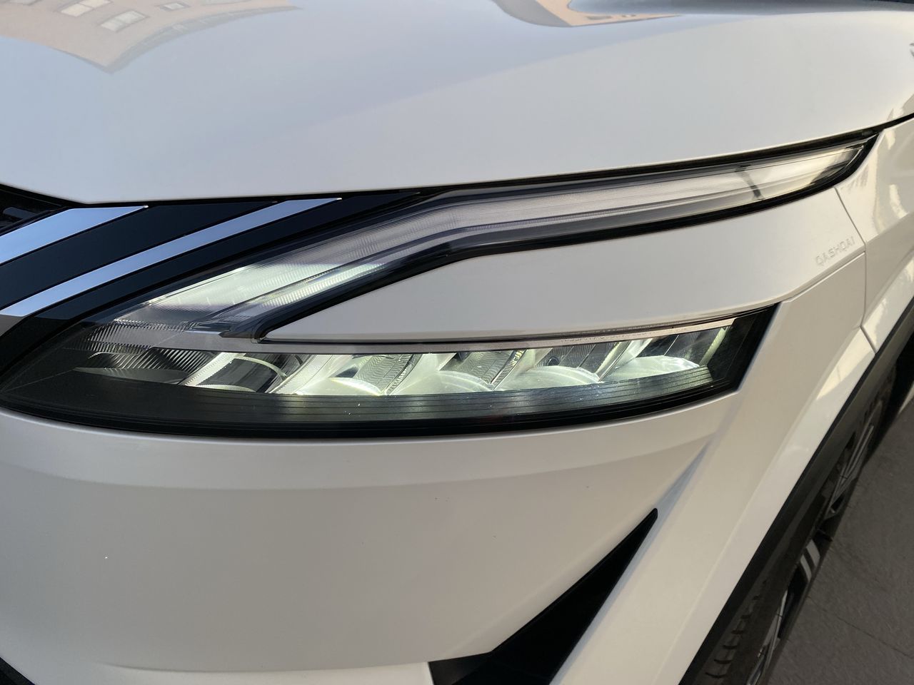 NISSAN - 18