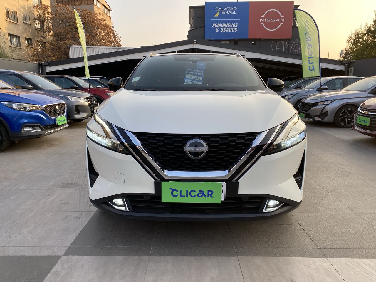 NISSAN - 2