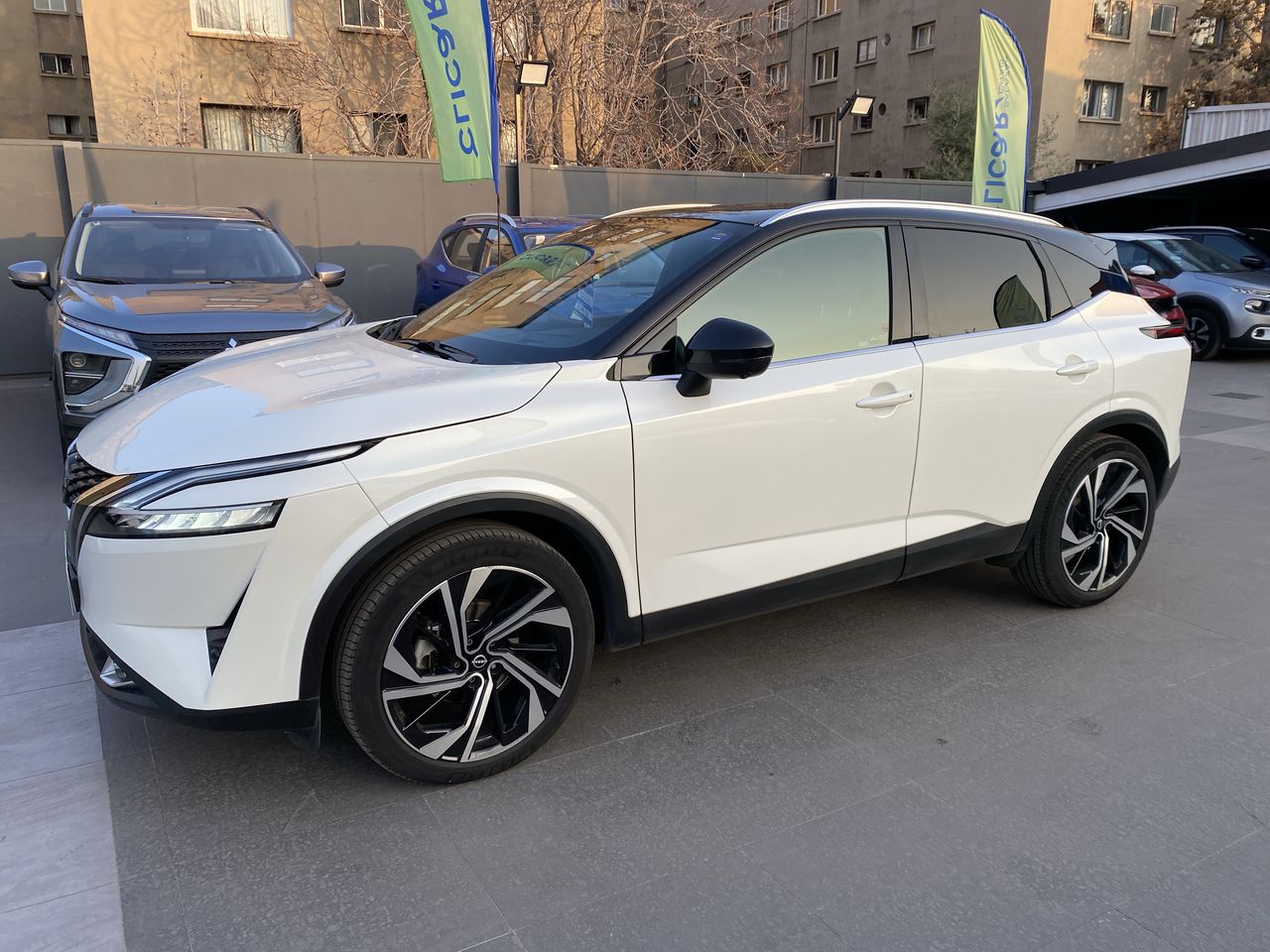NISSAN - 3