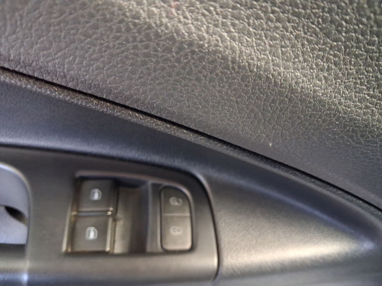 VOLKSWAGEN - 22