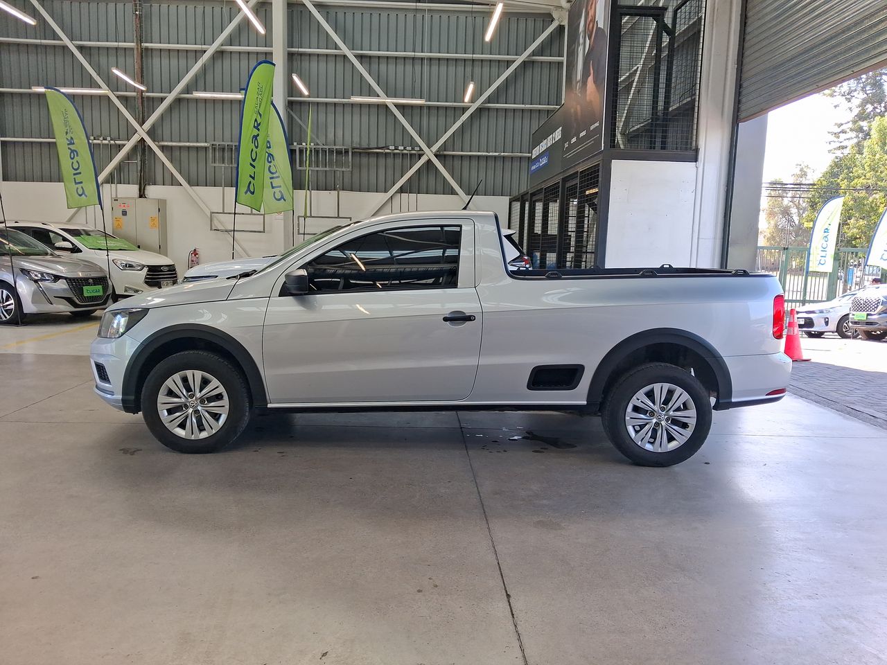VOLKSWAGEN - 4