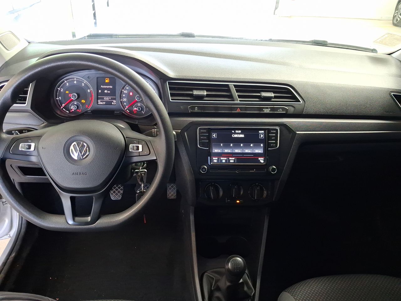 VOLKSWAGEN - 11
