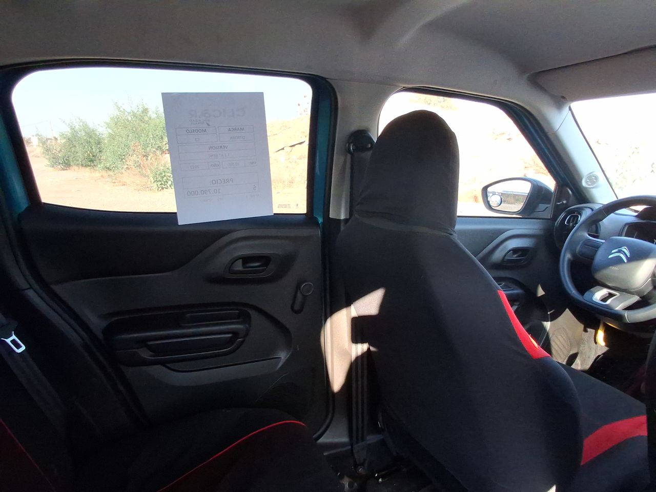 Citroën C3 — foto 8 de 21