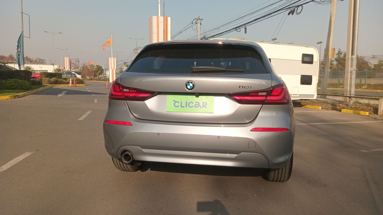 BMW - 6
