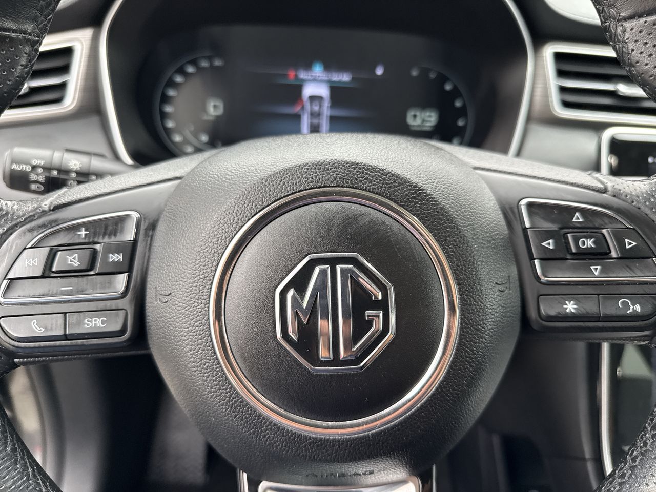 MG Rx5 — foto 18 de 27