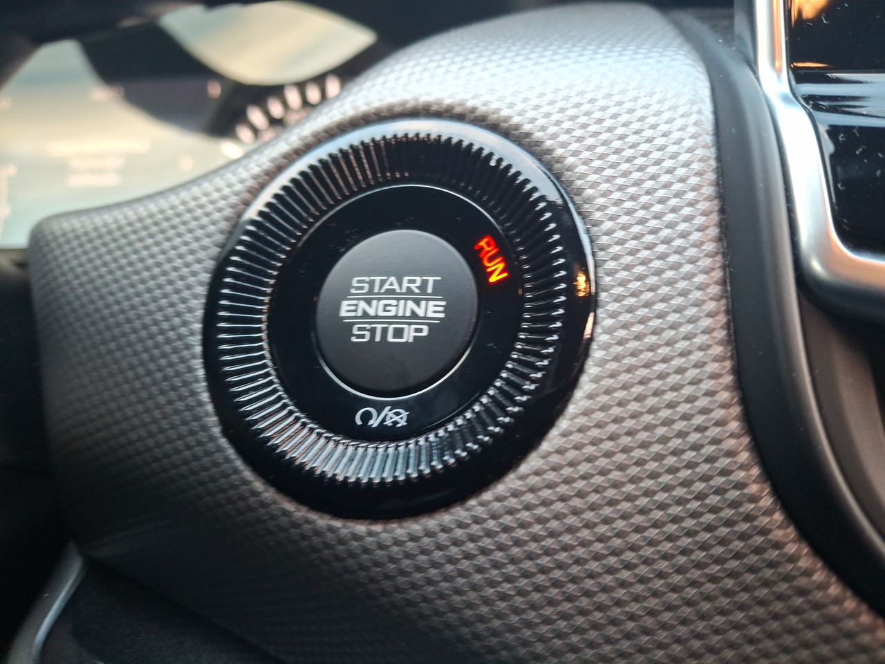 Jeep Compass — foto 28 de 28