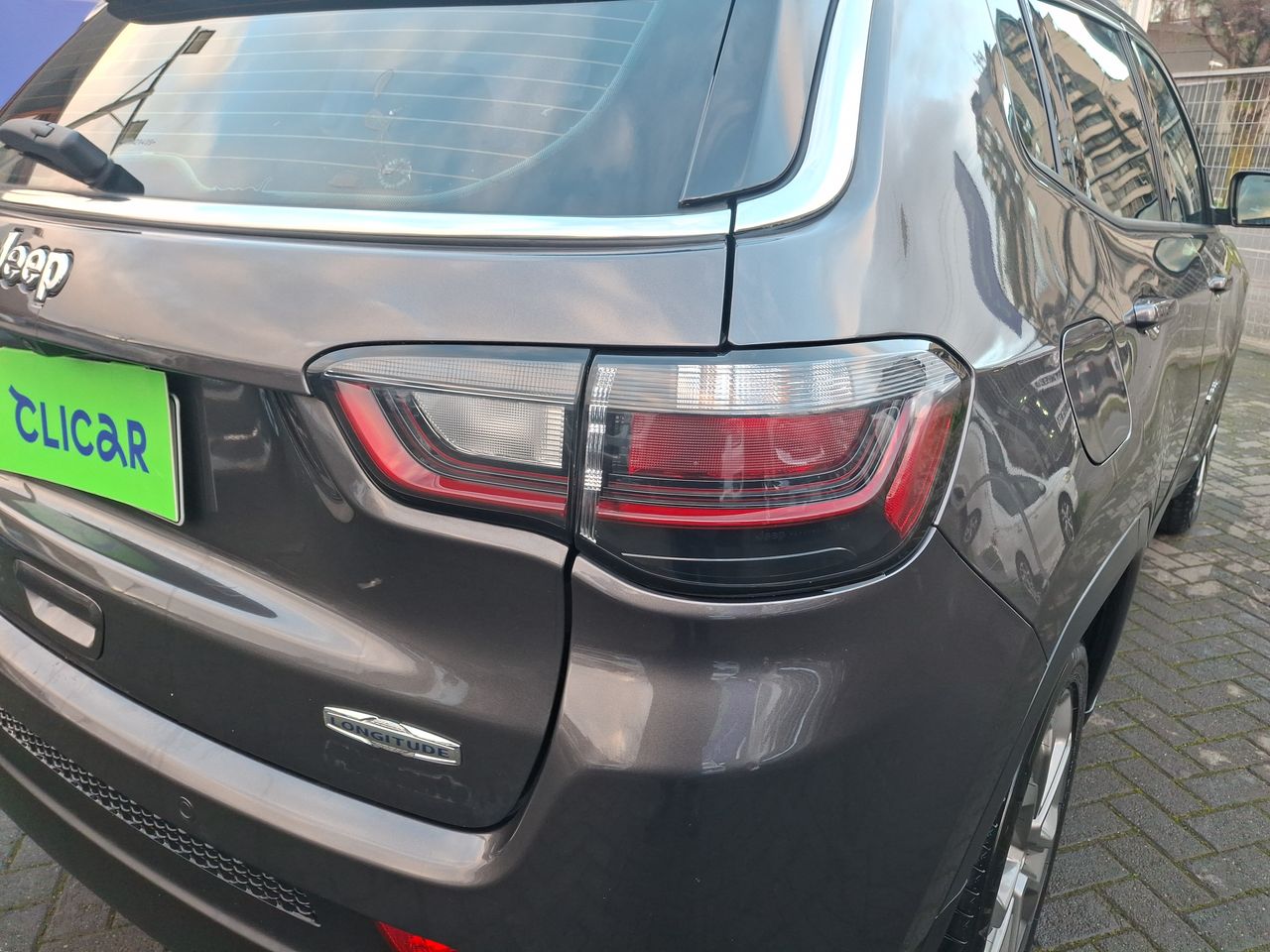 Jeep Compass — foto 13 de 28