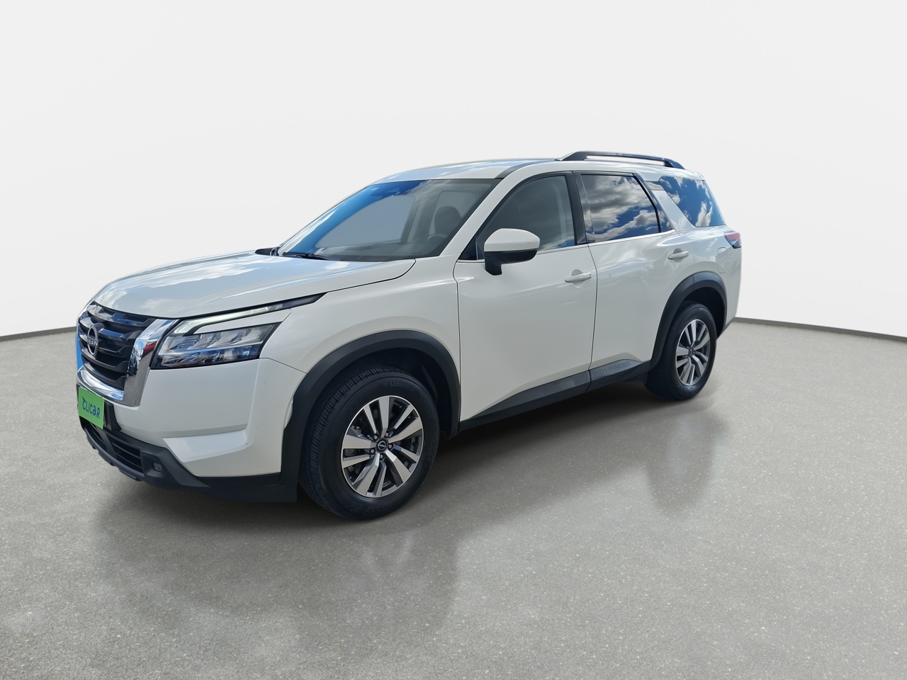 NISSAN - 3