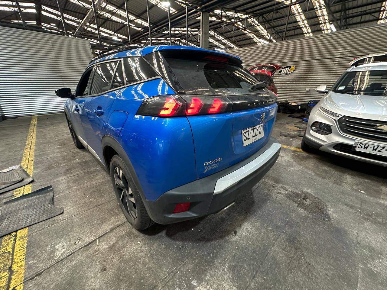 PEUGEOT - 4